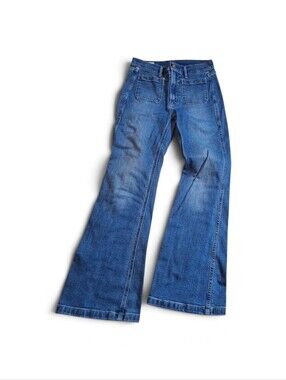 GAP 70's Flare High Rise Jeans ladies 27 or 4P Medium INdigo 2023 Date code